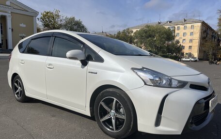 Toyota Prius Alpha I (ZVW40/41), 2015 год, 1 600 000 рублей, 5 фотография