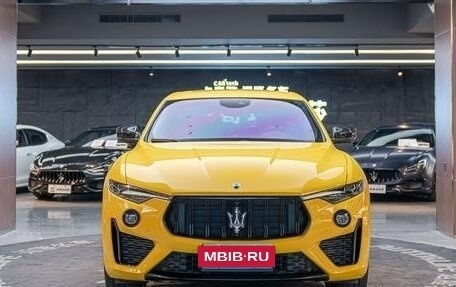 Maserati Levante I, 2022 год, 6 920 000 рублей, 4 фотография