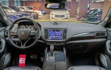 Maserati Levante I, 2022 год, 6 920 000 рублей, 14 фотография