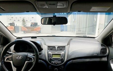 Hyundai Solaris II рестайлинг, 2013 год, 849 000 рублей, 17 фотография