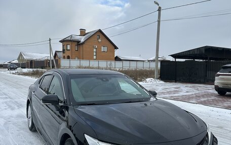 Toyota Camry, 2021 год, 4 250 000 рублей, 1 фотография