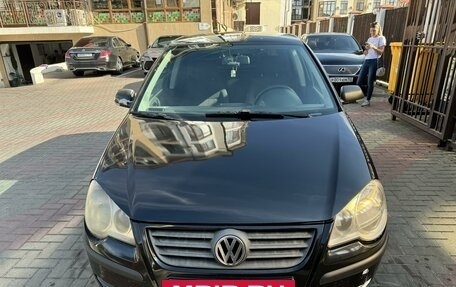 Volkswagen Polo IV рестайлинг, 2005 год, 545 000 рублей, 2 фотография