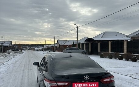 Toyota Camry, 2021 год, 4 250 000 рублей, 3 фотография