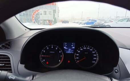 Hyundai Solaris II рестайлинг, 2015 год, 969 995 рублей, 18 фотография