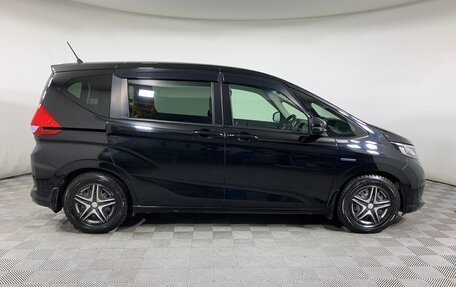 Honda Freed II, 2016 год, 1 457 000 рублей, 4 фотография