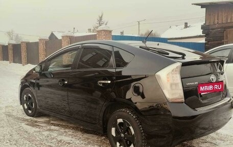 Toyota Prius, 2010 год, 1 020 000 рублей, 3 фотография