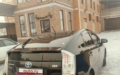 Toyota Prius, 2010 год, 1 020 000 рублей, 7 фотография