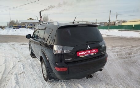 Mitsubishi Outlander III рестайлинг 3, 2007 год, 1 450 000 рублей, 4 фотография