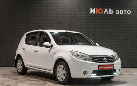 Renault Sandero I, 2013 год, 859 000 рублей, 3 фотография