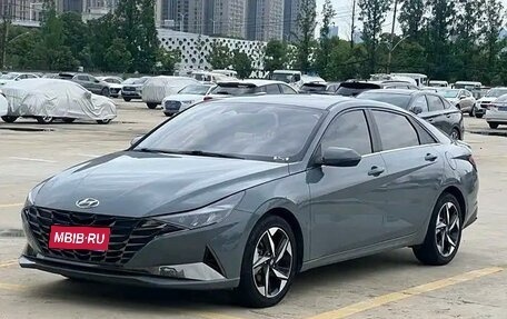 Hyundai Elantra, 2021 год, 1 560 000 рублей, 1 фотография