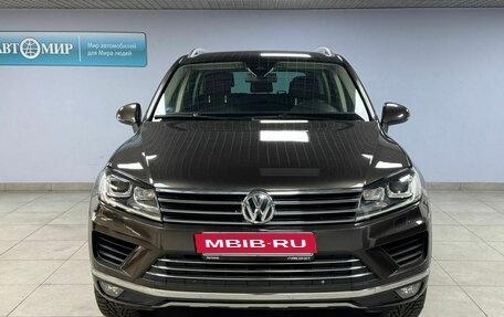 Volkswagen Touareg III, 2015 год, 2 899 000 рублей, 2 фотография