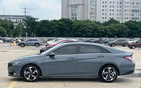 Hyundai Elantra, 2021 год, 1 560 000 рублей, 4 фотография