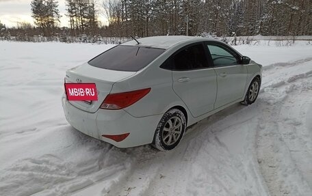 Hyundai Solaris II рестайлинг, 2016 год, 987 000 рублей, 2 фотография