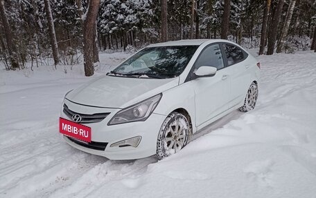 Hyundai Solaris II рестайлинг, 2016 год, 987 000 рублей, 5 фотография