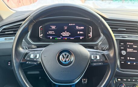 Volkswagen Tiguan II, 2019 год, 3 080 000 рублей, 13 фотография