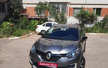 Renault Kaptur I рестайлинг, 2017 год, 1 649 000 рублей, 8 фотография