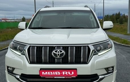 Toyota Land Cruiser Prado 150 рестайлинг 2, 2019 год, 5 200 000 рублей, 4 фотография