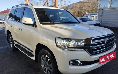 Toyota Land Cruiser 200, 2020 год, 9 700 000 рублей, 2 фотография