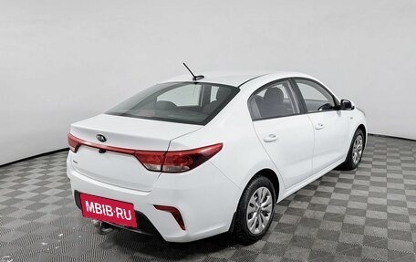 KIA Rio IV, 2018 год, 1 390 000 рублей, 5 фотография