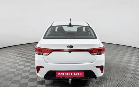 KIA Rio IV, 2018 год, 1 390 000 рублей, 6 фотография