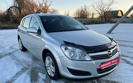 Opel Astra H, 2011 год, 830 000 рублей, 2 фотография