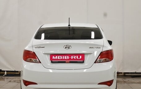 Hyundai Solaris II рестайлинг, 2015 год, 1 170 000 рублей, 4 фотография