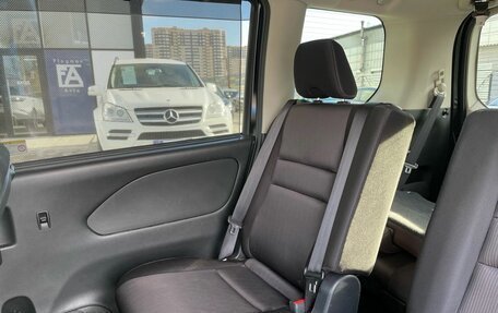 Nissan Serena IV, 2018 год, 2 220 000 рублей, 24 фотография