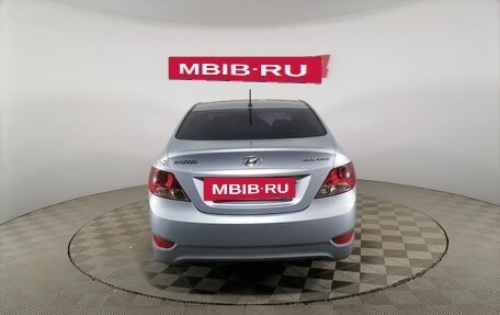 Hyundai Solaris II рестайлинг, 2011 год, 827 000 рублей, 7 фотография