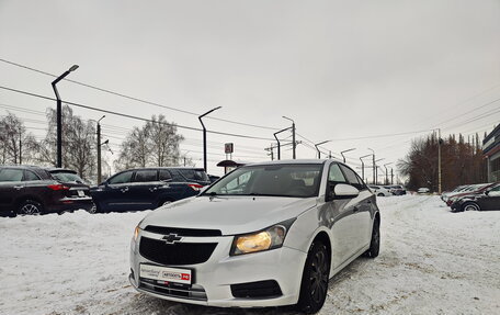 Chevrolet Cruze II, 2012 год, 779 000 рублей, 3 фотография