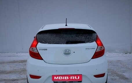 Hyundai Solaris II рестайлинг, 2012 год, 810 000 рублей, 6 фотография