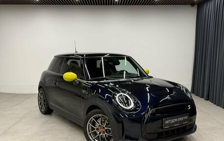 MINI Hatch, 2021 год, 3 150 000 рублей, 2 фотография