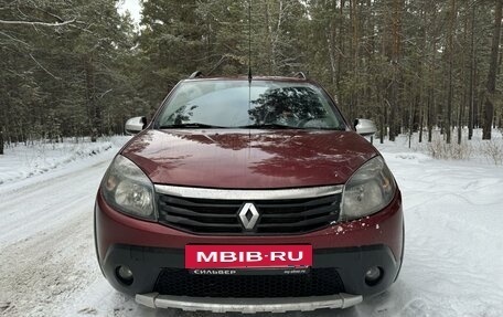 Renault Sandero I, 2013 год, 650 000 рублей, 6 фотография