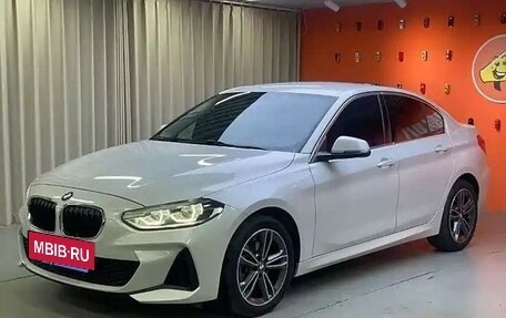 BMW 1 серия, 2021 год, 2 220 000 рублей, 3 фотография