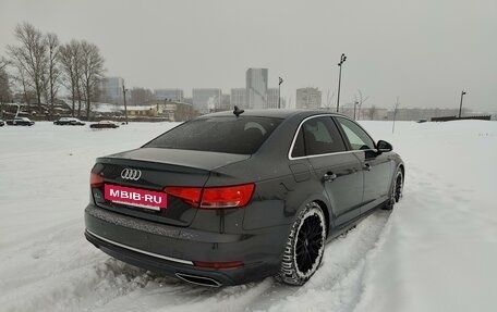 Audi A4, 2019 год, 2 750 000 рублей, 5 фотография