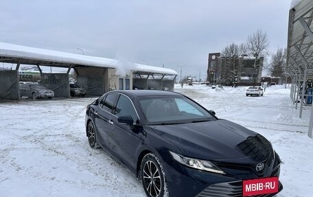 Toyota Camry, 2018 год, 3 100 000 рублей, 4 фотография