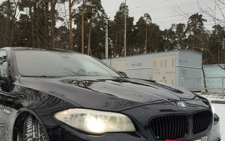 BMW 5 серия, 2012 год, 2 400 000 рублей, 32 фотография