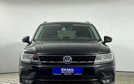 Volkswagen Tiguan II, 2019 год, 2 449 000 рублей, 2 фотография