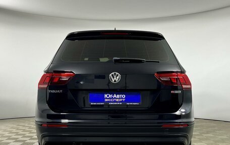 Volkswagen Tiguan II, 2019 год, 2 449 000 рублей, 5 фотография