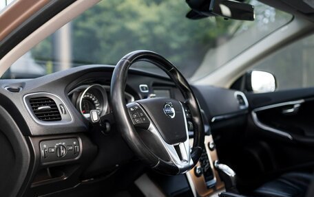 Volvo V40 Cross Country I, 2013 год, 1 589 000 рублей, 9 фотография