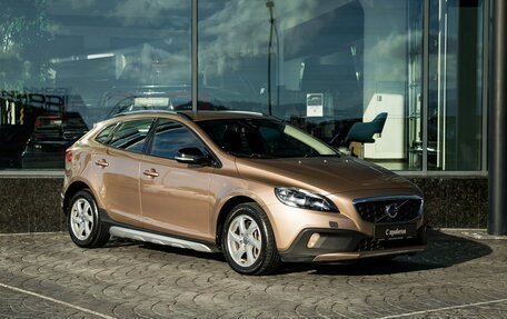 Volvo V40 Cross Country I, 2013 год, 1 589 000 рублей, 7 фотография