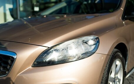 Volvo V40 Cross Country I, 2013 год, 1 589 000 рублей, 24 фотография