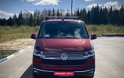 Volkswagen Multivan T6 рестайлинг, 2019 год, 6 900 000 рублей, 1 фотография