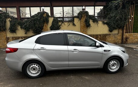 KIA Rio III рестайлинг, 2013 год, 790 000 рублей, 2 фотография