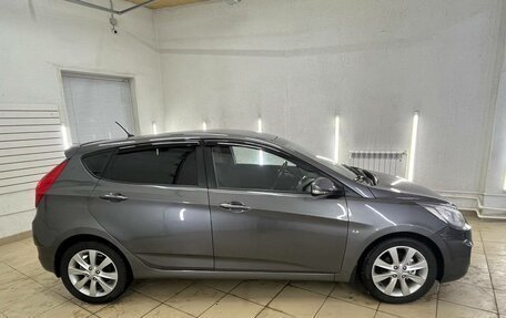 Hyundai Solaris II рестайлинг, 2012 год, 985 000 рублей, 3 фотография