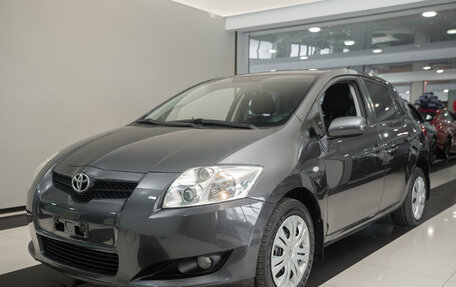 Toyota Auris II, 2009 год, 690 000 рублей, 1 фотография