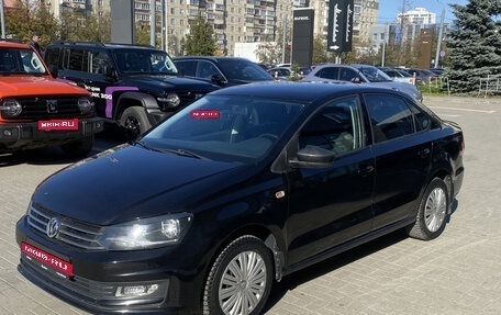 Volkswagen Polo VI (EU Market), 2015 год, 880 000 рублей, 1 фотография