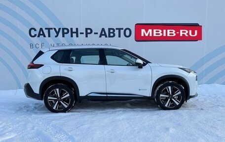 Nissan X-Trail, 2024 год, 4 990 000 рублей, 3 фотография