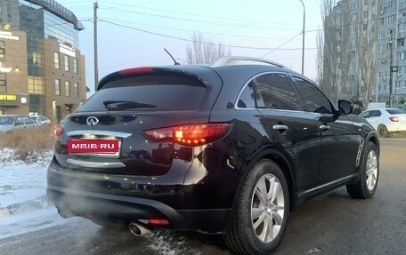 Infiniti QX70, 2017 год, 3 050 000 рублей, 5 фотография