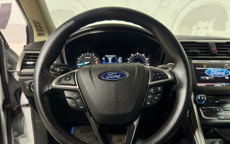 Ford Fusion (North America) II, 2019 год, 1 749 000 рублей, 11 фотография