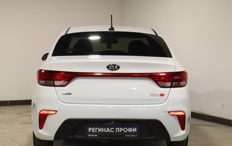 KIA Rio IV, 2019 год, 1 517 000 рублей, 6 фотография